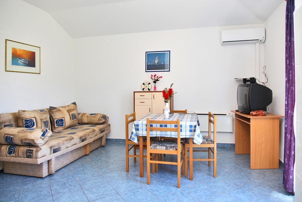 Villa Marijana Sreser Ngoại thất bức ảnh